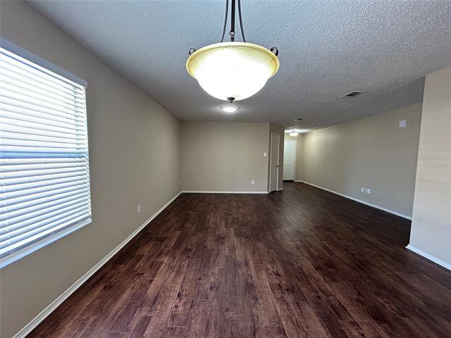 Building Photo - 5317 Los Altos Rd