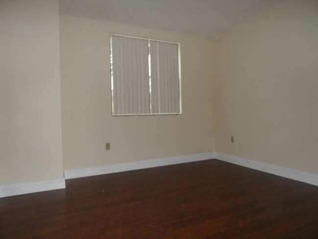 Building Photo - 3884 NW 90th Ave