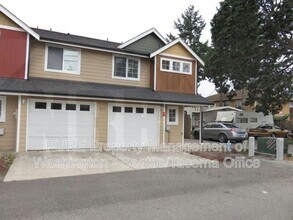 Building Photo - 4045 S Warner St