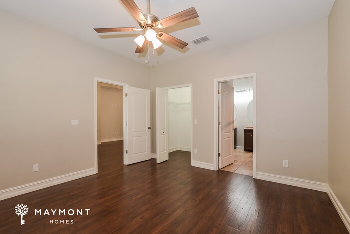 Building Photo - 615 Woods Landing Dr