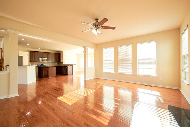 Building Photo - 12300 Rotunda Ln, Chesterfield, VA 23836