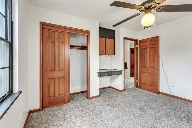 Building Photo - 2037 NW 47th St