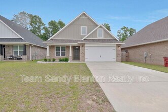 Building Photo - 5402 Parkside Dr
