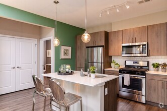 Building Photo - One Bedroom Luxury Apartment (Walk Up Buil...