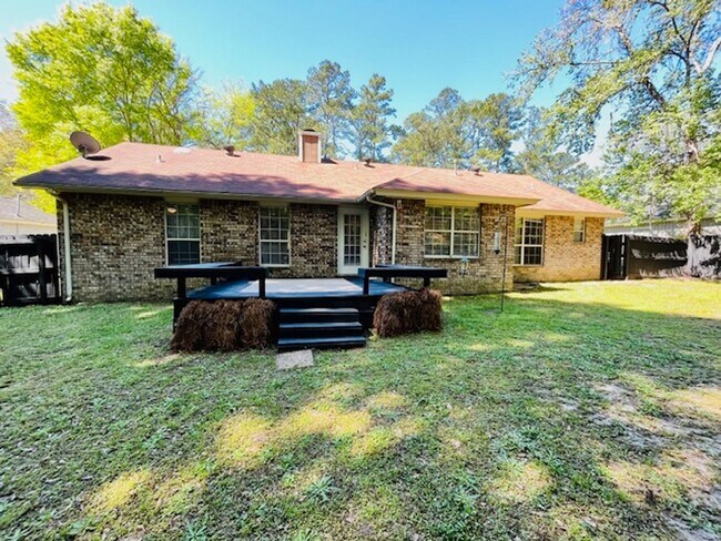 Building Photo - Available Now!