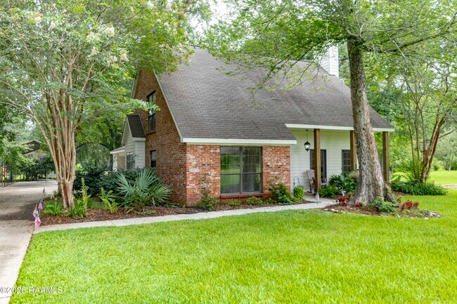 Building Photo - 308 Burdin Rd