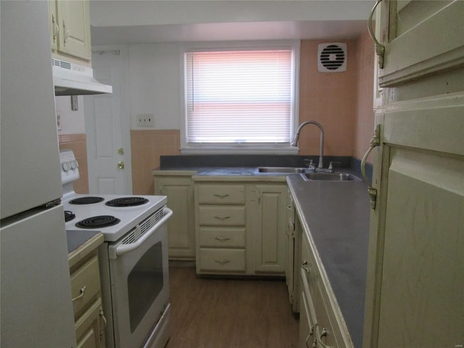 Building Photo - Move in Ready