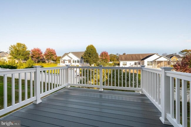 Building Photo - 192 Ludgate Mnr