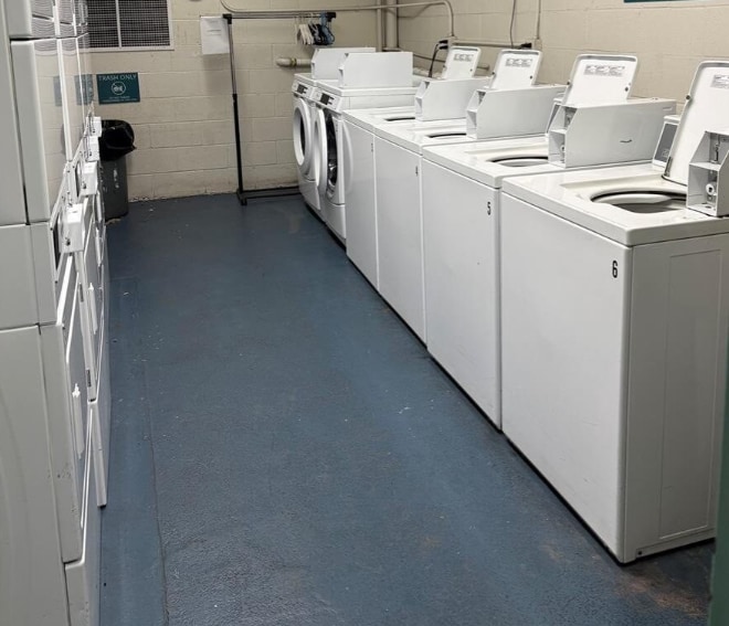 Building Photo - 1617 Kapiolani Blvd