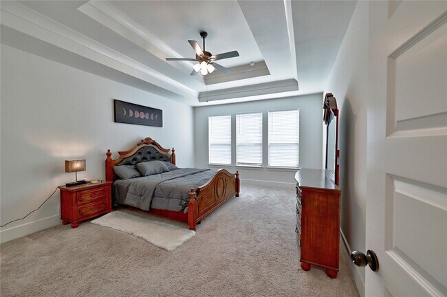 Building Photo - 6211 Shore Ridge Ct