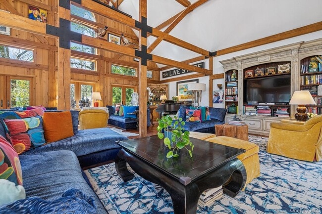 Building Photo - 4 Marion Ln