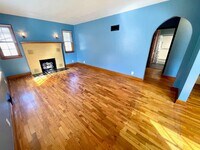 Building Photo - Very Unique 5 Bedroom Home on Large Lot