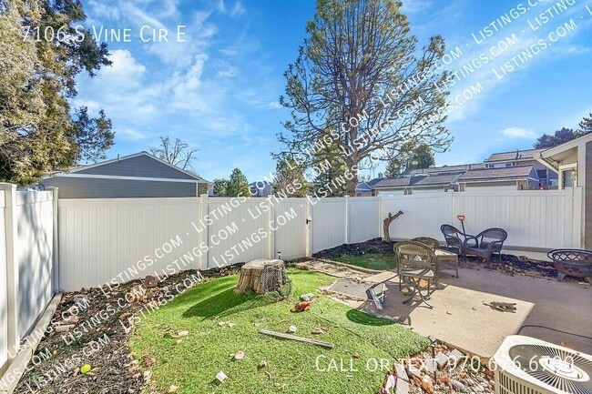 Building Photo - 7106 S Vine Cir E