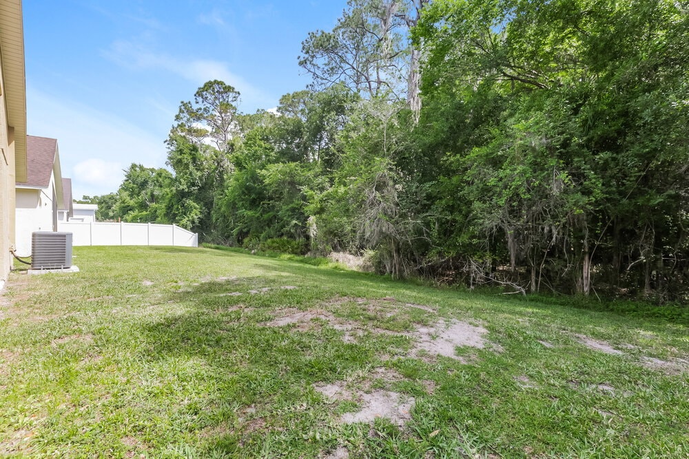 Building Photo - 29611 Birds Eye Dr