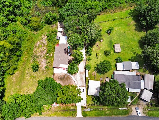 Building Photo - 29 Co Rd 2131