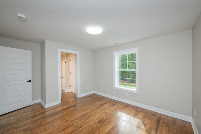 Building Photo - 1106 Morningside Dr