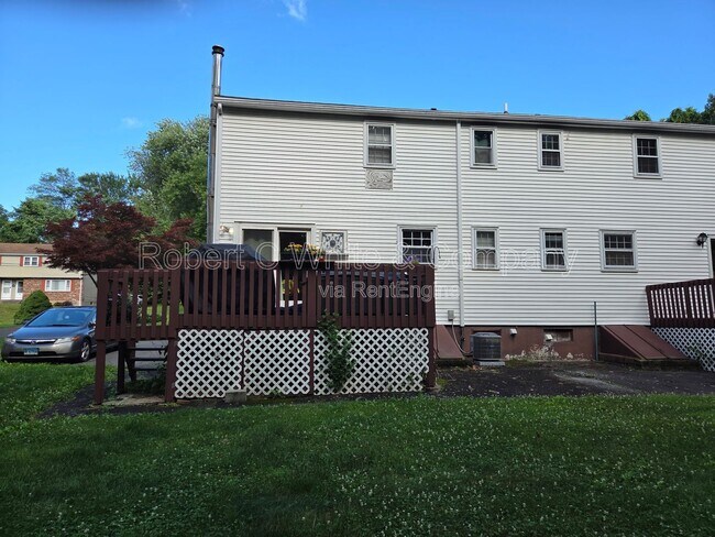 Building Photo - 23 Regency Ct