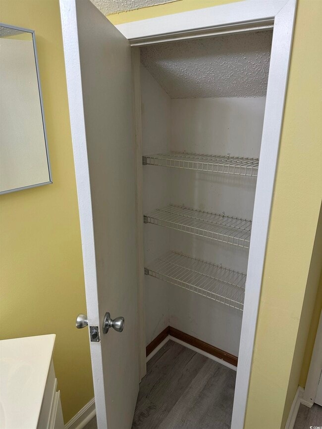 Building Photo - 4482 Little River Inn Ln