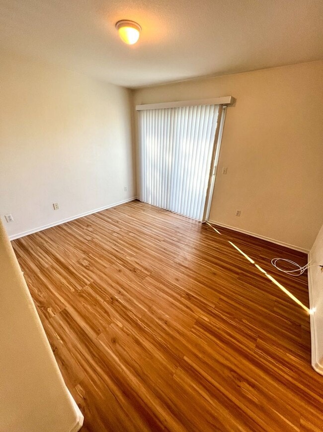 Building Photo - Montego Bay 2 bedroom Condo with AMAZING v...