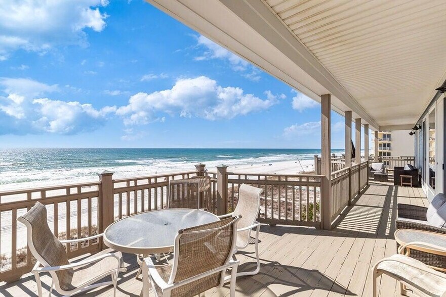 Building Photo - 8515 Surf Dr