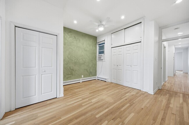 Building Photo - 201 Pavonia Ave