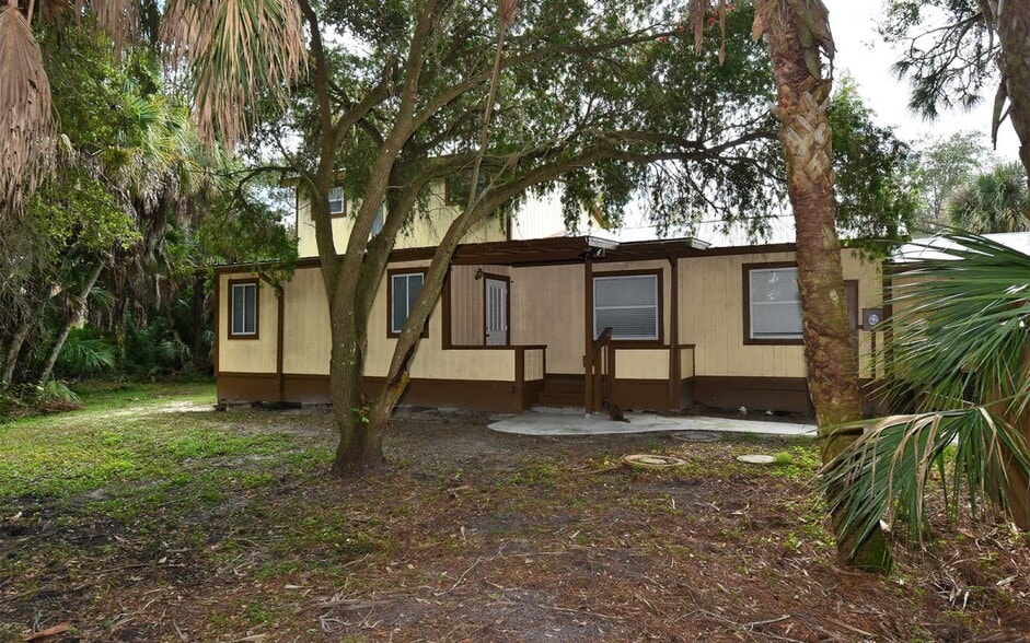 Building Photo - 8260 Ibis St