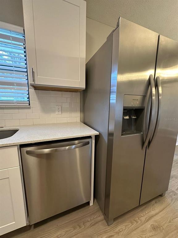 Building Photo - 147 Almond Rd