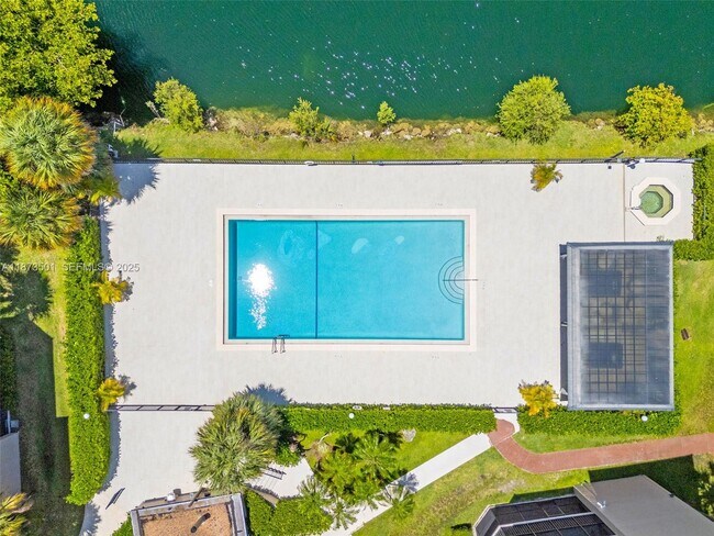 Building Photo - 451 Ives Dairy Rd