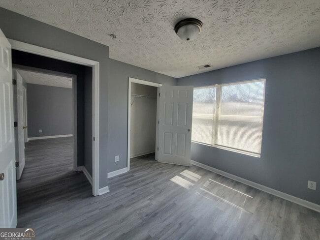 Building Photo - 17301 Waldrop Cove