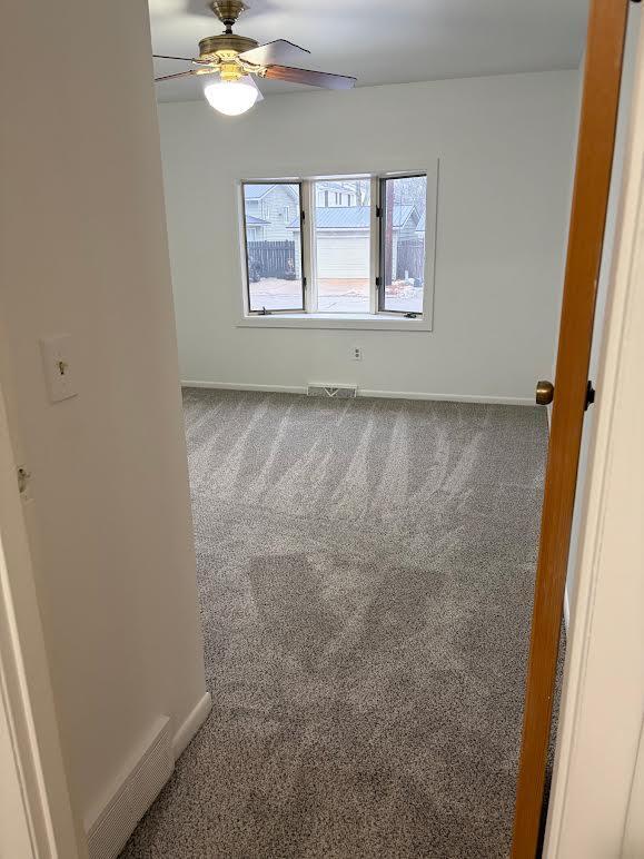 Building Photo - 1426 Hazelwood Ln