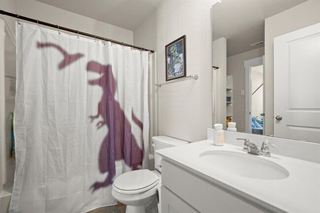 Building Photo - 195 Waterside Rd