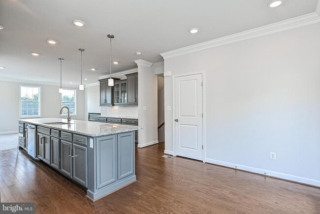 Building Photo - 12569 Todd Ln