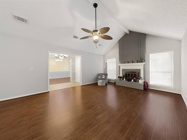 Building Photo - 12406 Sarti St