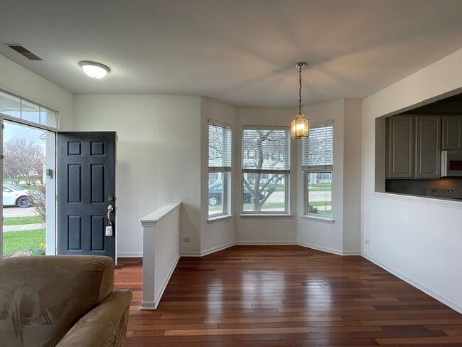 Building Photo - 2600 Providence Ave