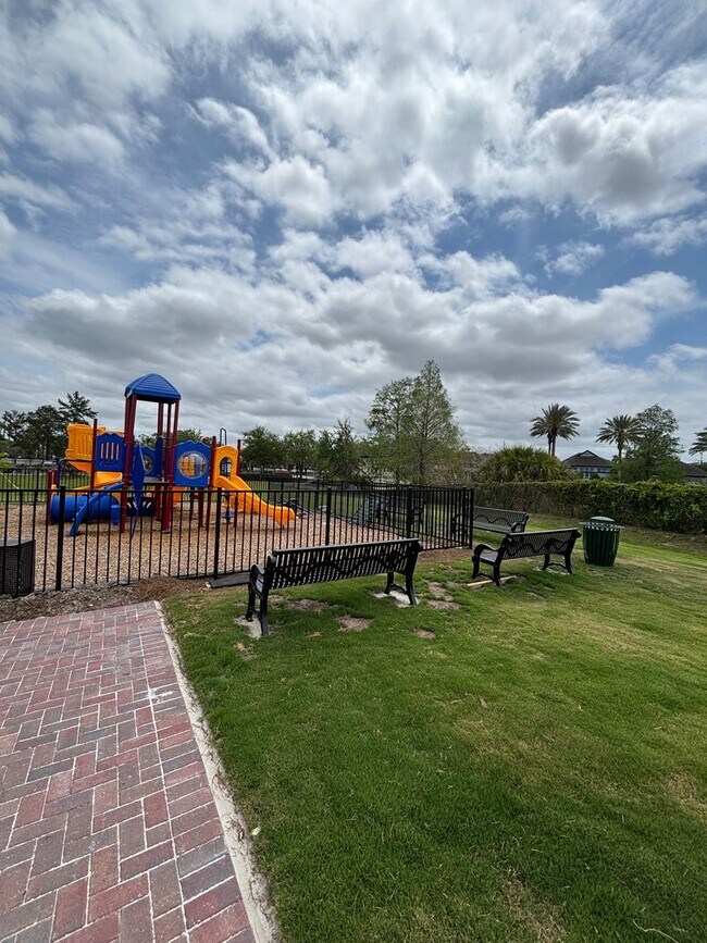 Building Photo - 5579 Millenia Park Blvd
