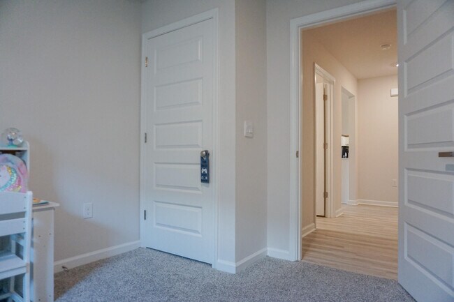 Building Photo - 4703 Airmen Dr