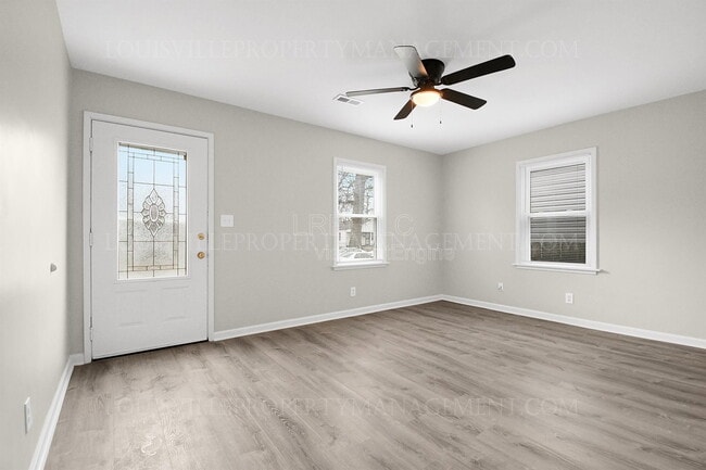 Building Photo - 3605 Parthenia Ave