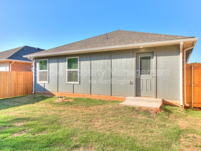 Building Photo - 11452 SW 12th St