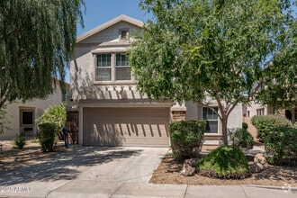 Building Photo - 6018 N Florence Ave
