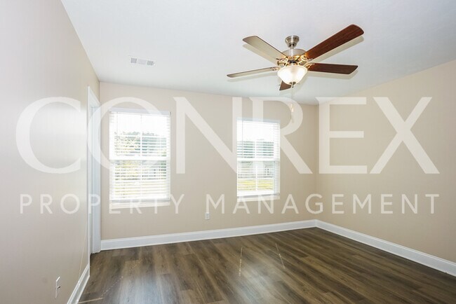 Building Photo - 3 Bed, 2.5 Bath, Available Now