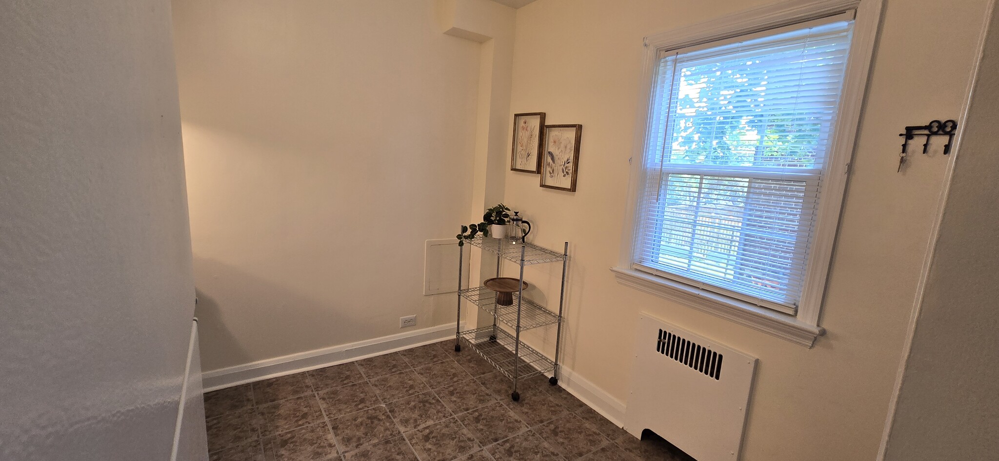 Building Photo - 6A N Beaumont Ave