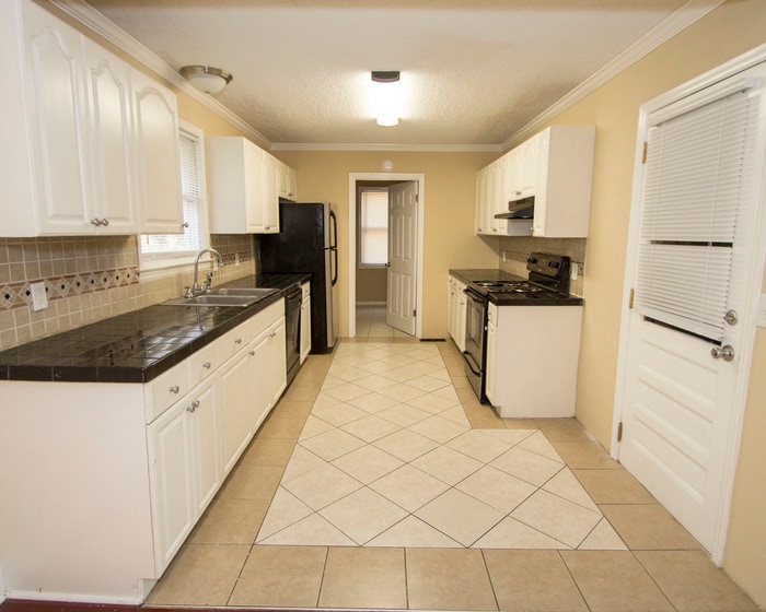 Building Photo - 286 Woodwinds Dr