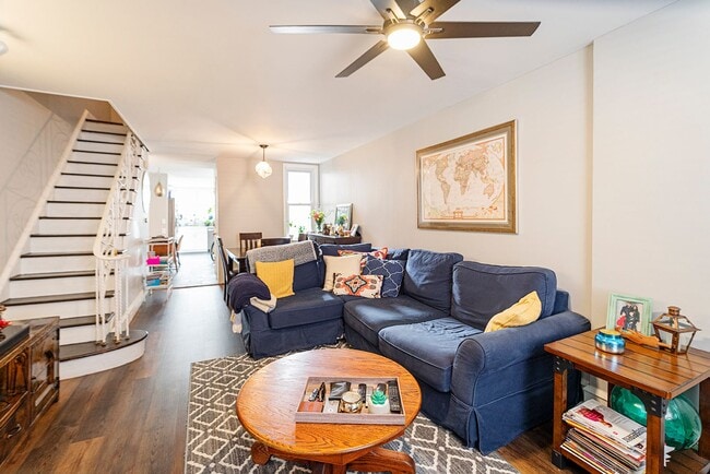 Building Photo - Fitler Square Three Bed Home