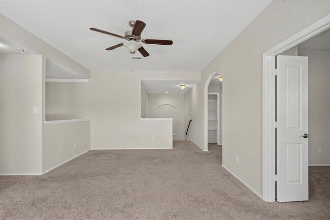 Building Photo - 4601 Chestnut Meadows Bend