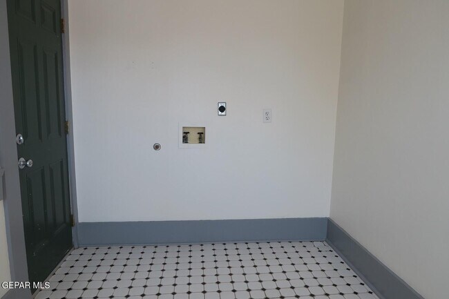 Building Photo - 506 Prospect St