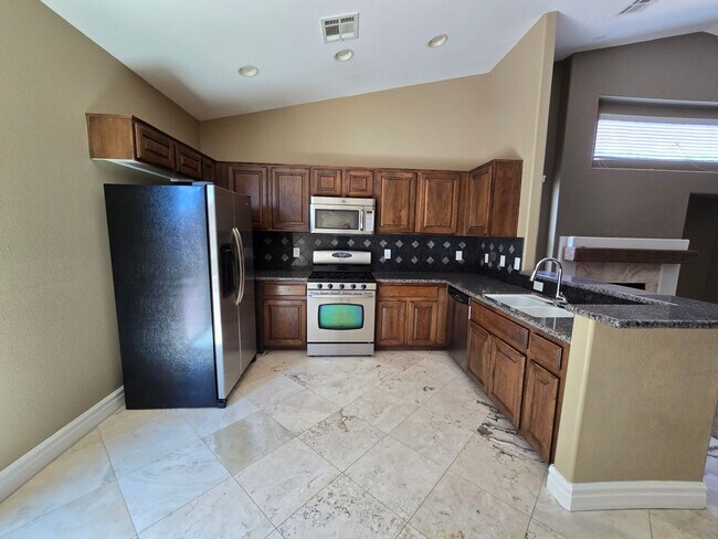 Building Photo - Rhodes Ranch Single Story Rental