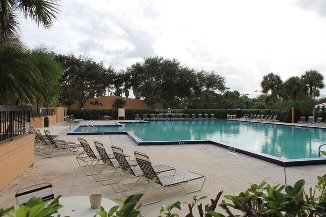 Building Photo - 7510 75th Way