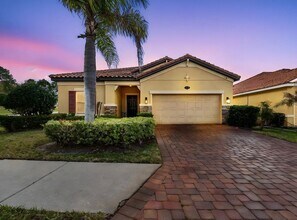 Building Photo - 3987 Sunset Lake Dr