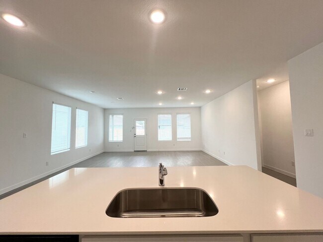 Building Photo - STUNNING New Construction 4/3 in Voss Farms, NBTX