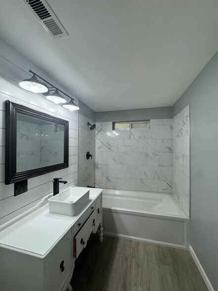 Building Photo - 5112 Norman Rd